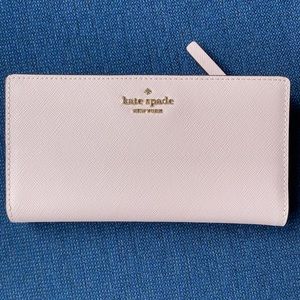 NWOT Kate Spade large slim bifold wallet